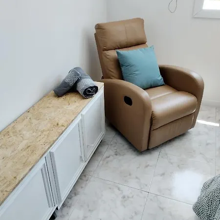Amplio Piso De Confort. דירה ויגו